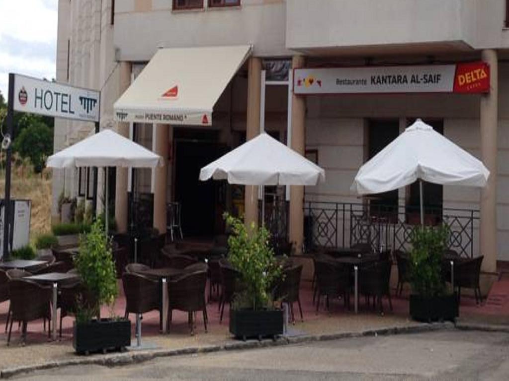 Hotel Puente Romano Alcántara Екстериор снимка